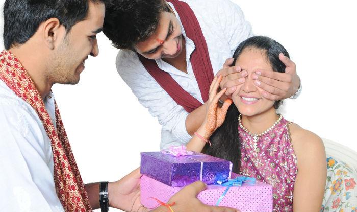 Best Rakhi Gift Ideas for Sister to Show How Much She Means to You